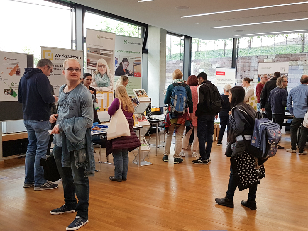 Stuttgarter Fachmesse zur beruflichen Orientierung von jungen Menschen mit Beeinträchtigungen